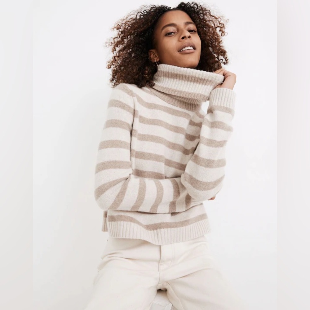 Madewell Cashmere Crop Turtleneck Sweater in Stripe